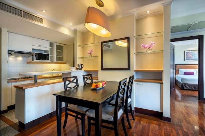 1 BR · Lumpini Park