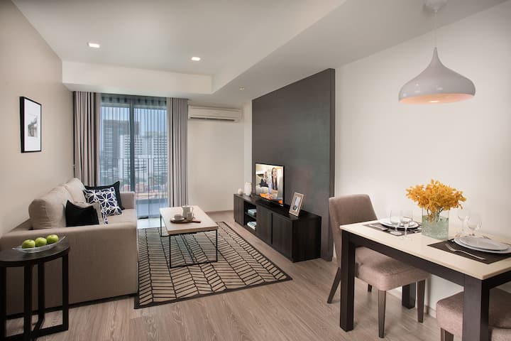 1Br Pet friendly · Ekkamai
