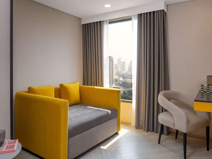 Near BKK Hospital · 2Br