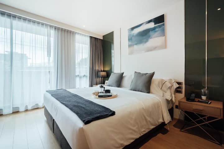 Modern MT 28 SQM Studio