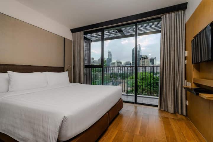ARC 1Br 48SQM · Lumpini