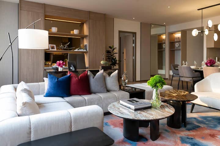 Serviced Penthouse