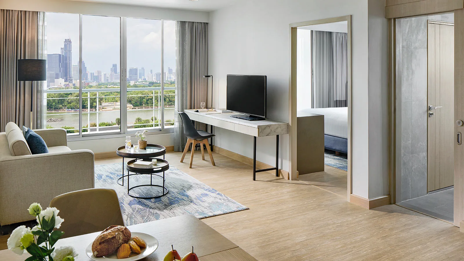 Modern 1BR · Lakeview · Serviced