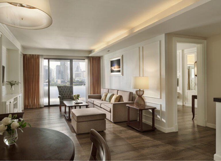 2 BR · 125 SQM · Platinum · Chit Lom