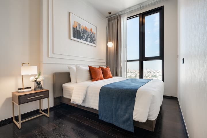 Photo inspiration: High Rise Luxury Condo Monthly Photo Inspiration